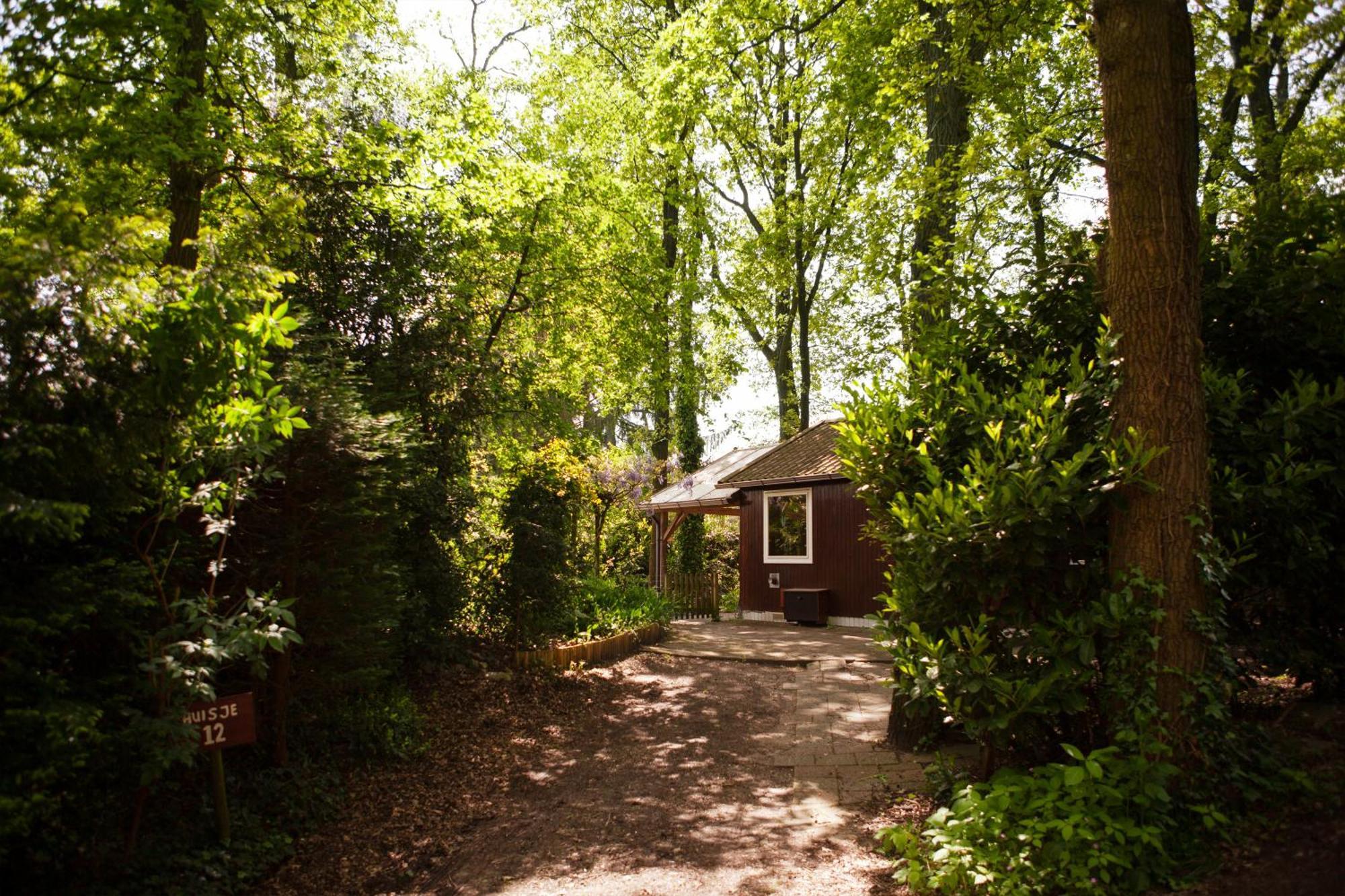 Knus Boshuisje Onder De Eiken Эрмело Экстерьер фото